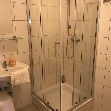 City Inn Πανσιόν 2*